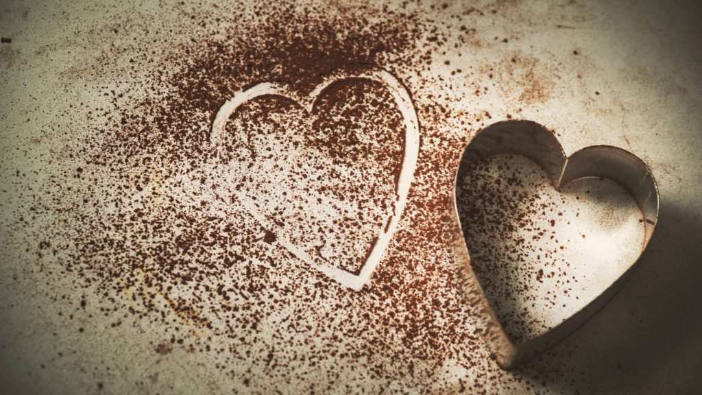 Heart in cocoa powder